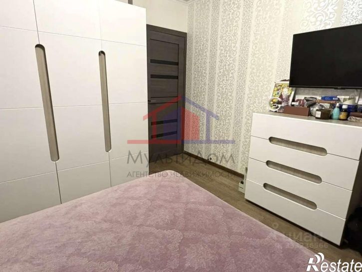 2-комн квартира мкр Макаренко, 38,  д. 38