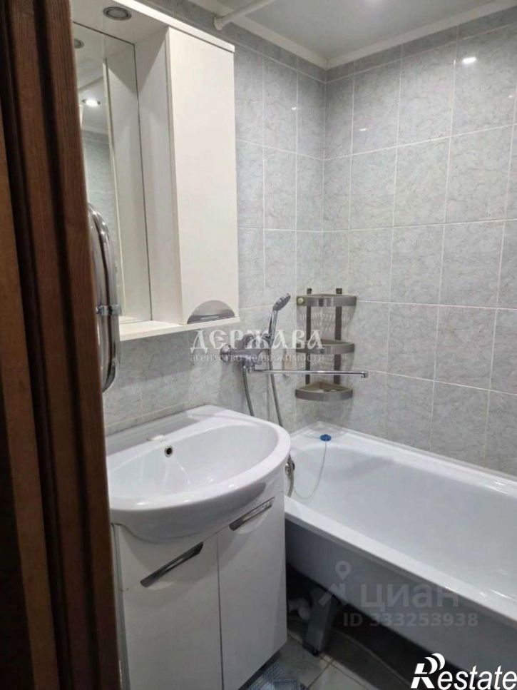 1-комн квартира мкр Буденного, 6б,  д. 6б