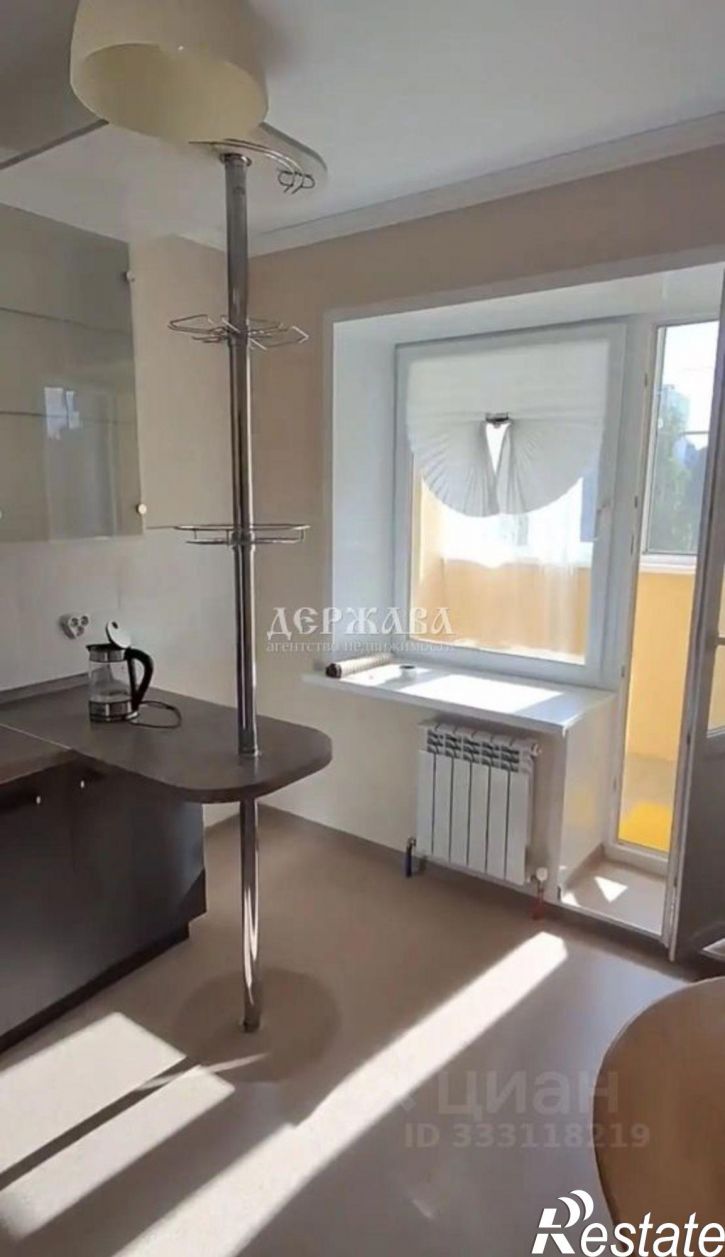 1-комн квартира мкр Дубрава квартал 3, 38,  д. 38