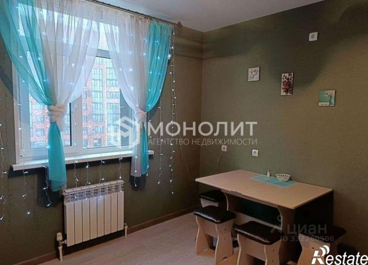 1-комн квартира мкр Космос, 11,  д. 11