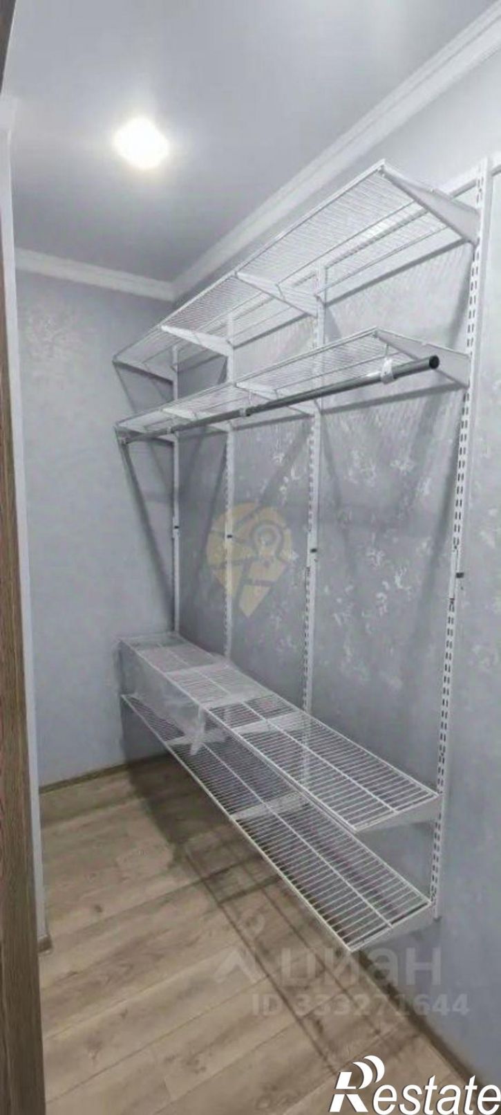 1-комн квартира мкр Космос, 11,  д. 11