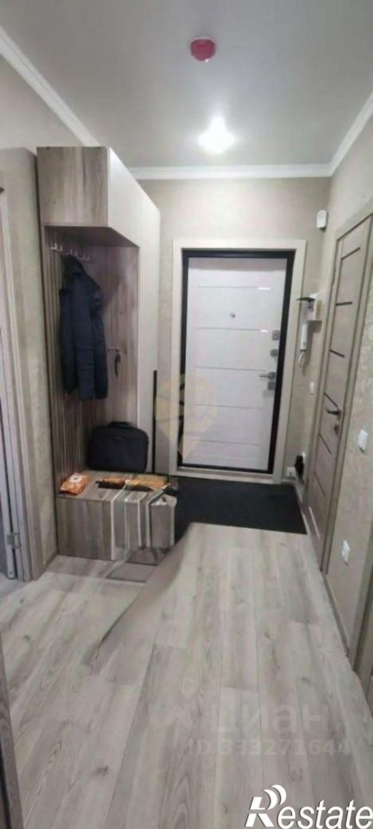 1-комн квартира мкр Космос, 11,  д. 11