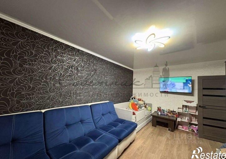 2-комн квартира мкр Макаренко, 38,  д. 38