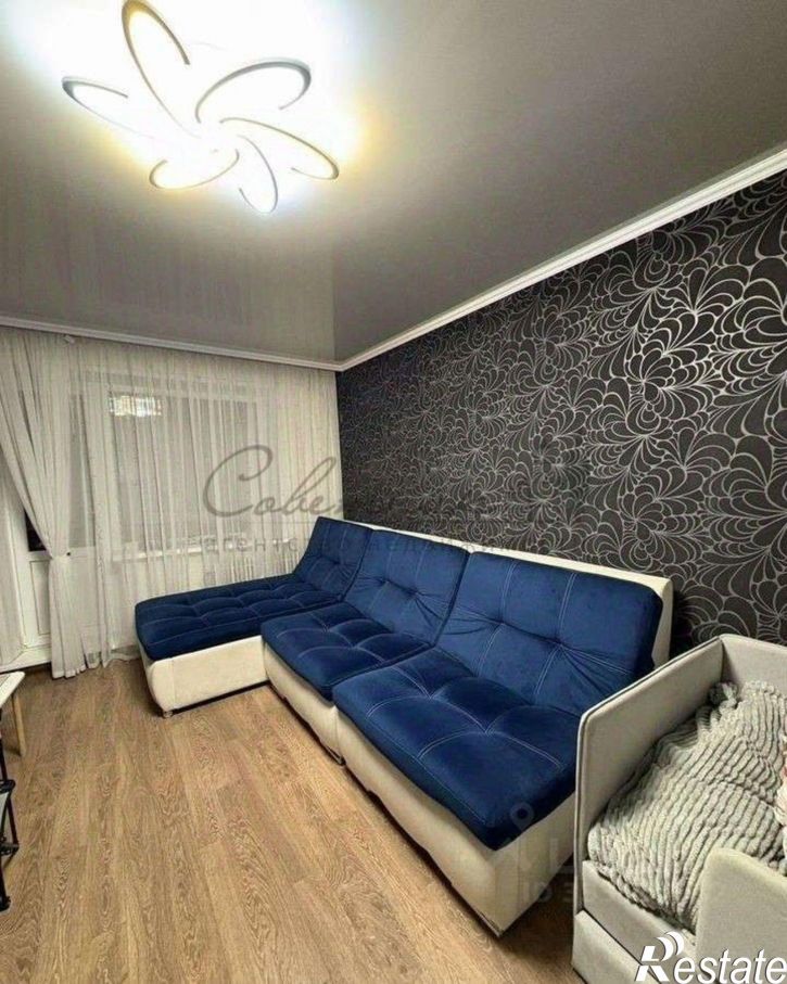 2-комн квартира мкр Макаренко, 38,  д. 38
