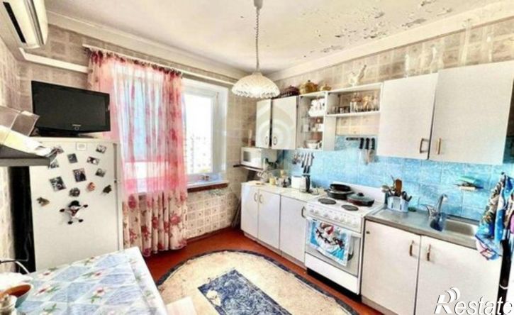 3-комн квартира мкр Жукова, 28,  д. 28