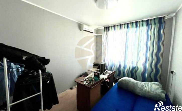 3-комн квартира мкр Жукова, 28,  д. 28