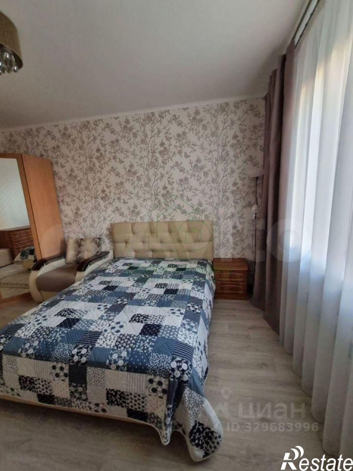 2-комн квартира Степной мкр, 10,  д. 10