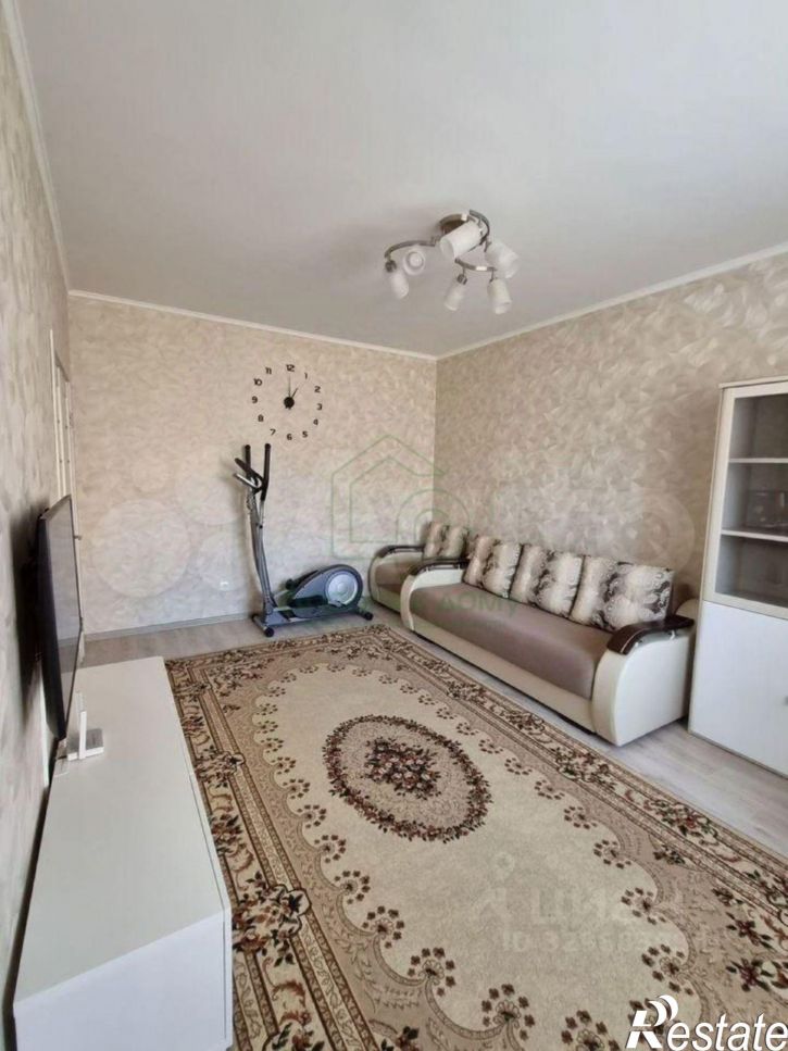 2-комн квартира Степной мкр, 10,  д. 10