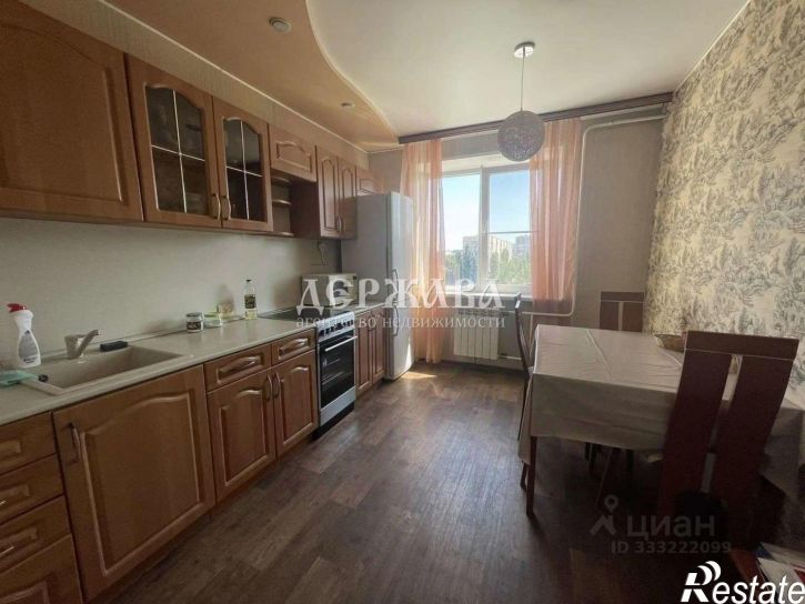 4-комн квартира мкр Жукова, 30,  д. 30