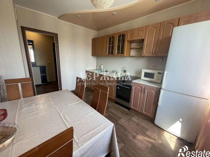 4-комн квартира мкр Жукова, 30,  д. 30