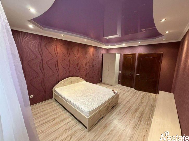 3-комн квартира Степной мкр, 3,  д. 3