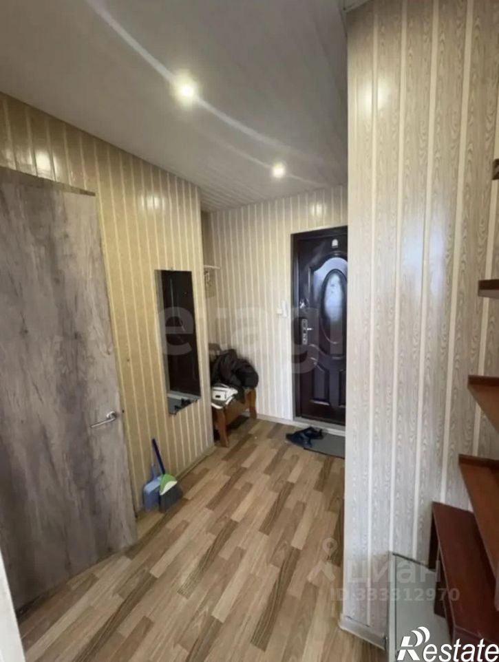 1-комн квартира мкр Молодогвардеец, 10,  д. 10