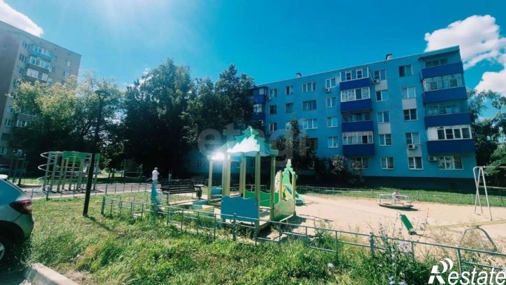 1-комн квартира мкр Молодогвардеец, 10,  д. 10