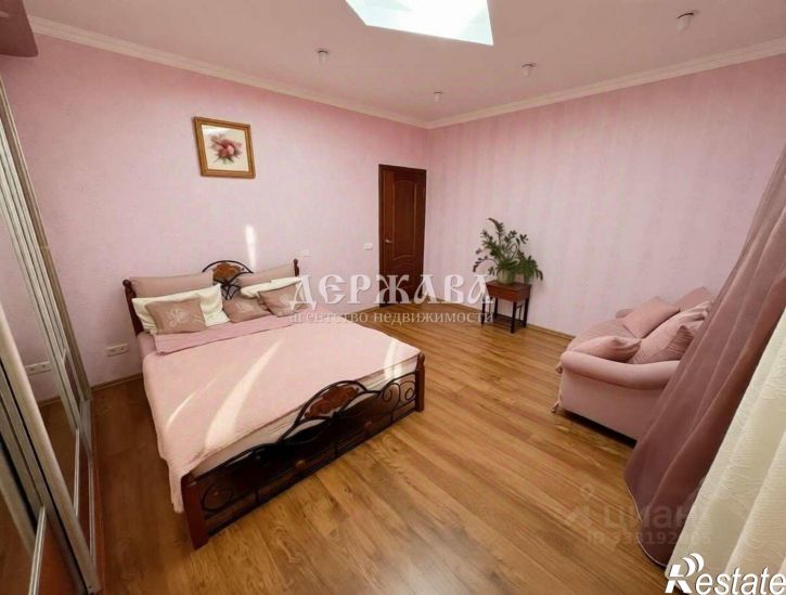 4-комн квартира Олимпийский мкр, 40,  д. 40
