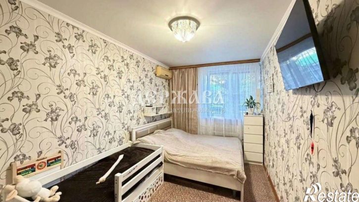 1-комн квартира мкр Макаренко, 3,  д. 3