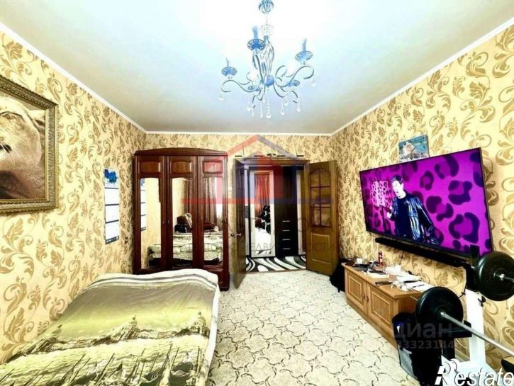 3-комн квартира Восточный мкр, 27,  д. 27