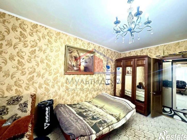 3-комн квартира Восточный мкр, 27,  д. 27
