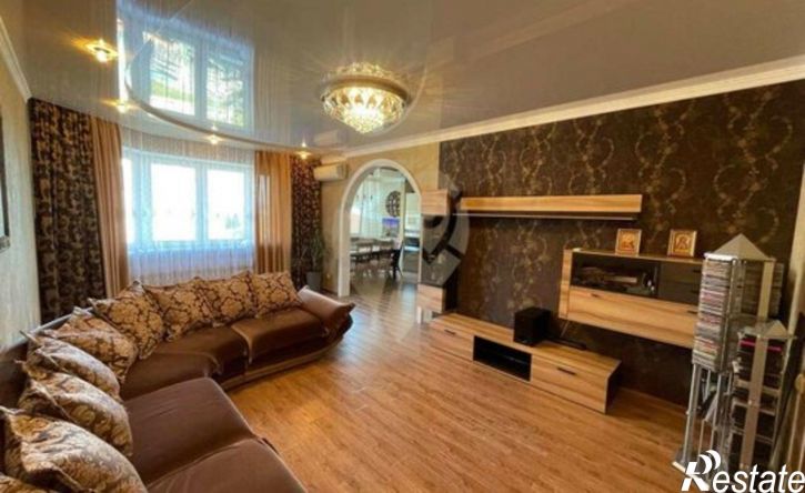 4-комн квартира Степной мкр, 24,  д. 24