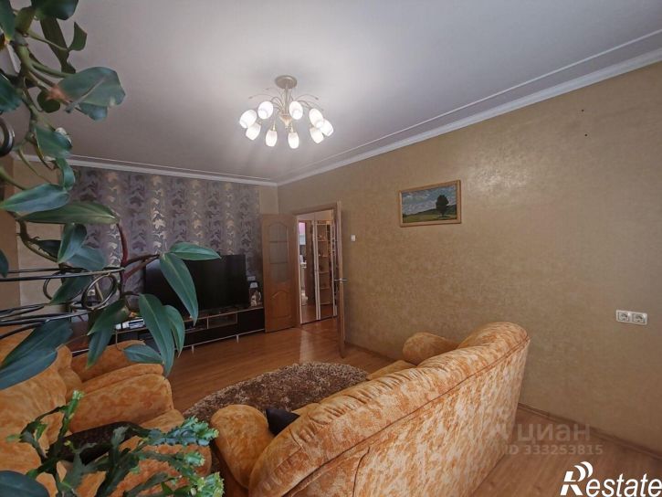 4-комн квартира мкр Королева, 11,  д. 11