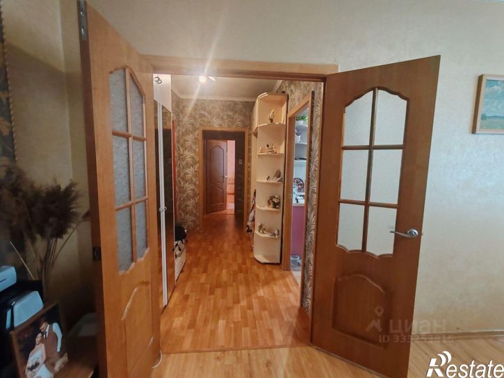 4-комн квартира мкр Королева, 11,  д. 11