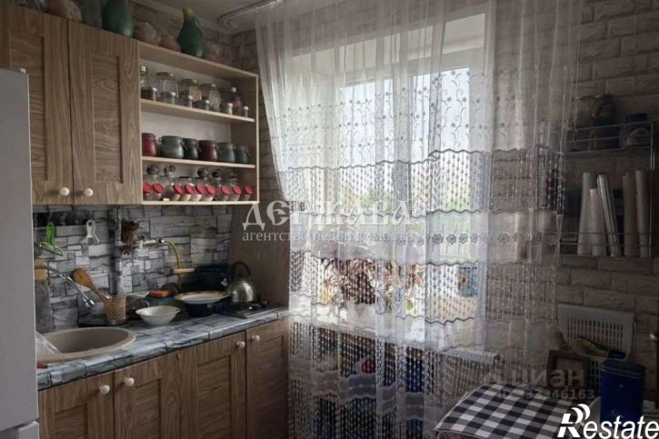 2-комн квартира мкр Приборостроитель, 18,  д. 18