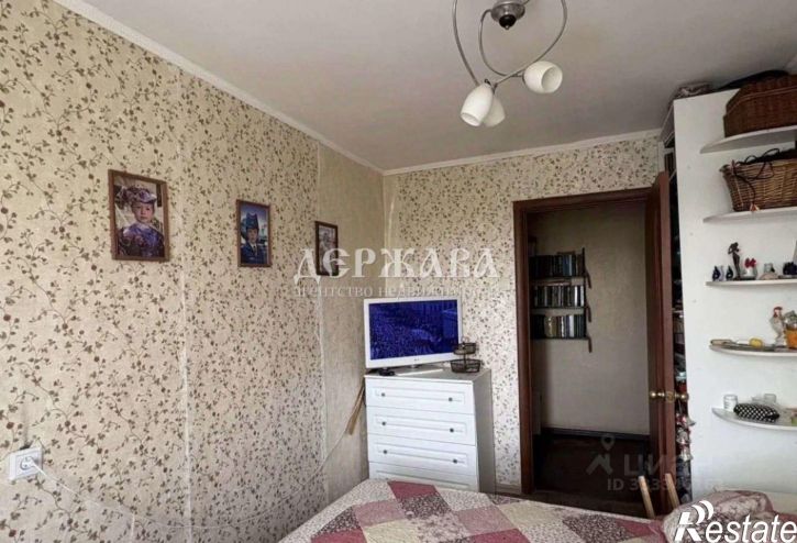 2-комн квартира мкр Приборостроитель, 18,  д. 18