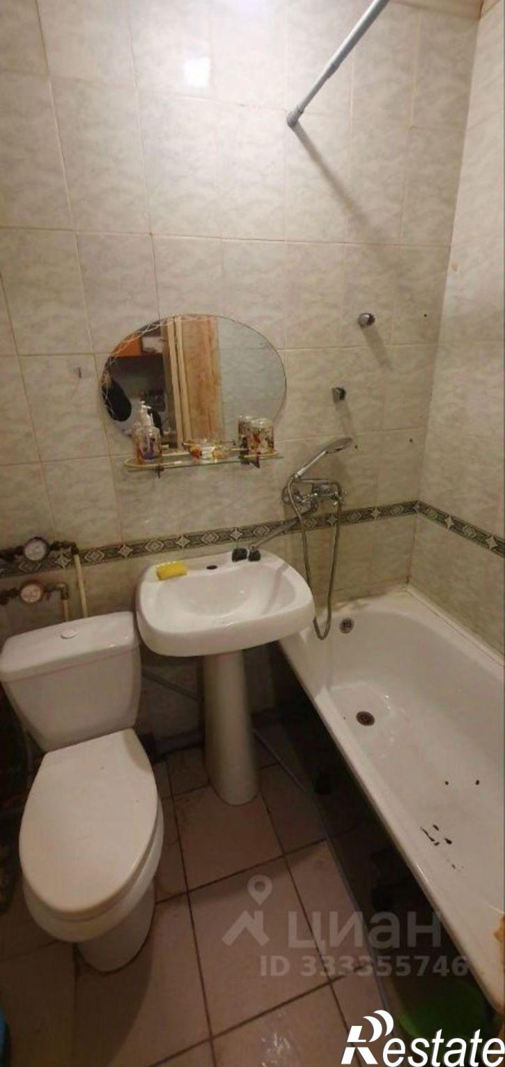 1-комн квартира мкр Молодогвардеец, 1,  д. 1
