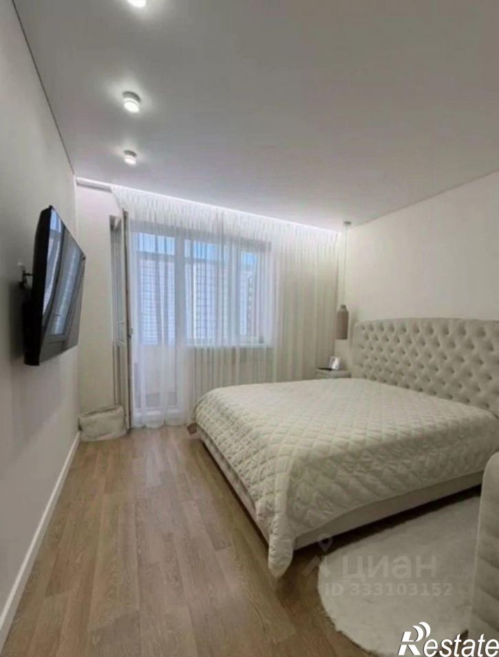 3-комн квартира Степной мкр, 25,  д. 25