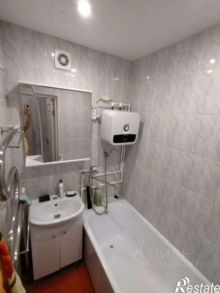 2-комн квартира мкр Приборостроитель, 25,  д. 25