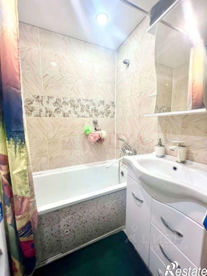 3-комн квартира мкр Жукова, 27,  д. 27