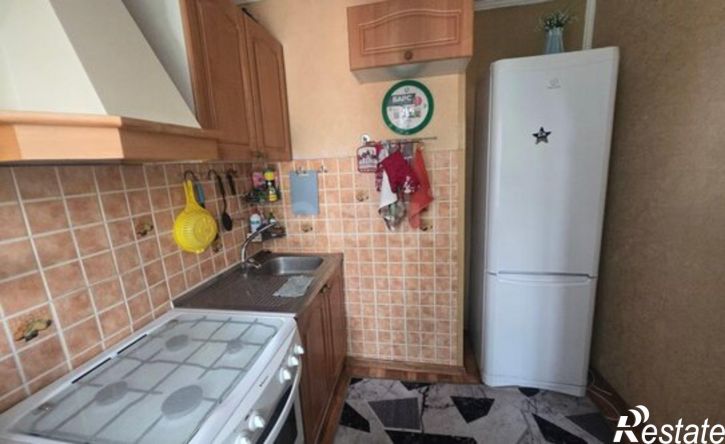 3-комн квартира мкр Приборостроитель, 17,  д. 17