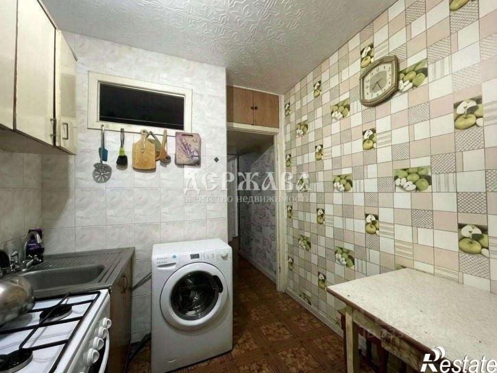 2-комн квартира Интернациональный мкр, 49,  д. 49