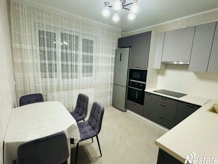 2-комн квартира Степной мкр, 35,  д. 35