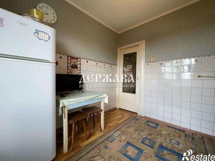 2-комн квартира Студенческий мкр, 20,  д. 20