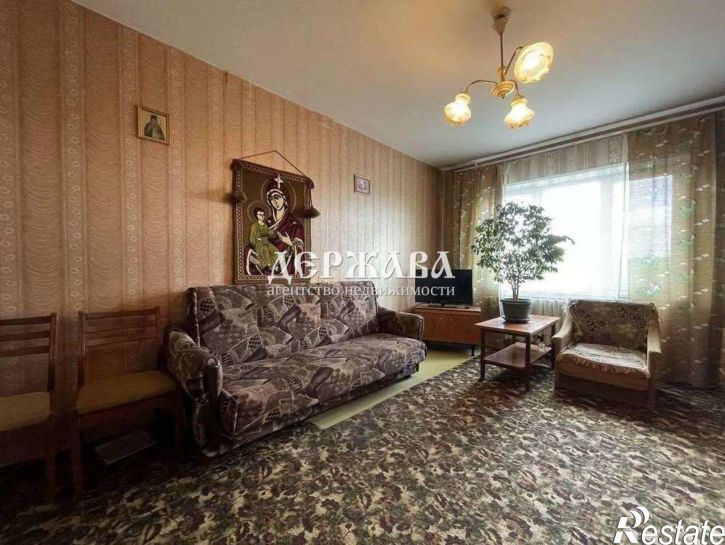 2-комн квартира Студенческий мкр, 20,  д. 20