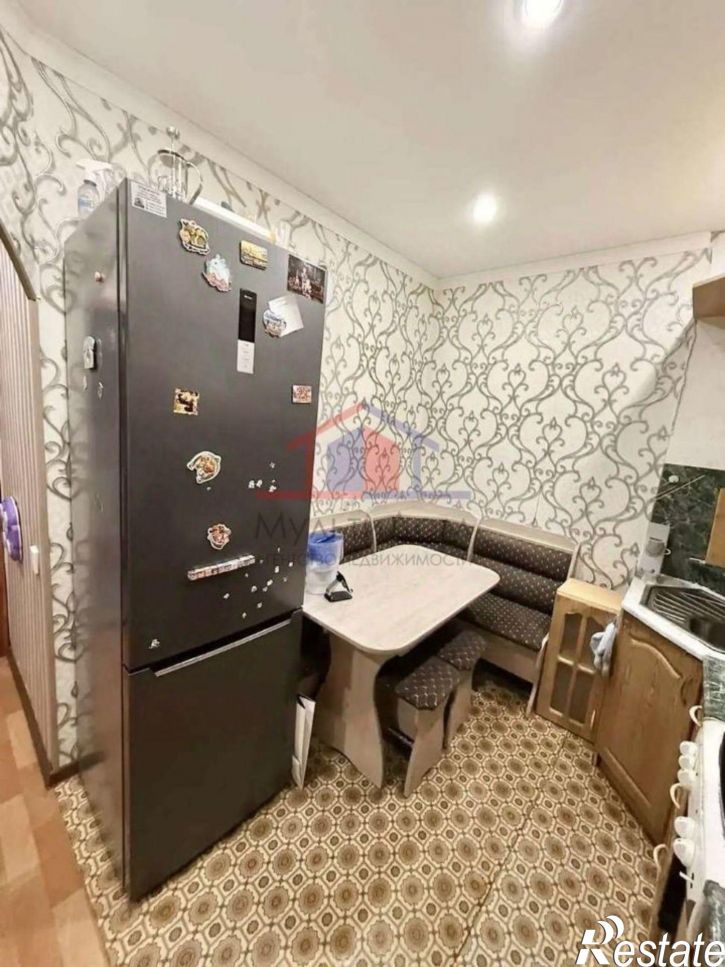 2-комн квартира мкр Макаренко, 3,  д. 3