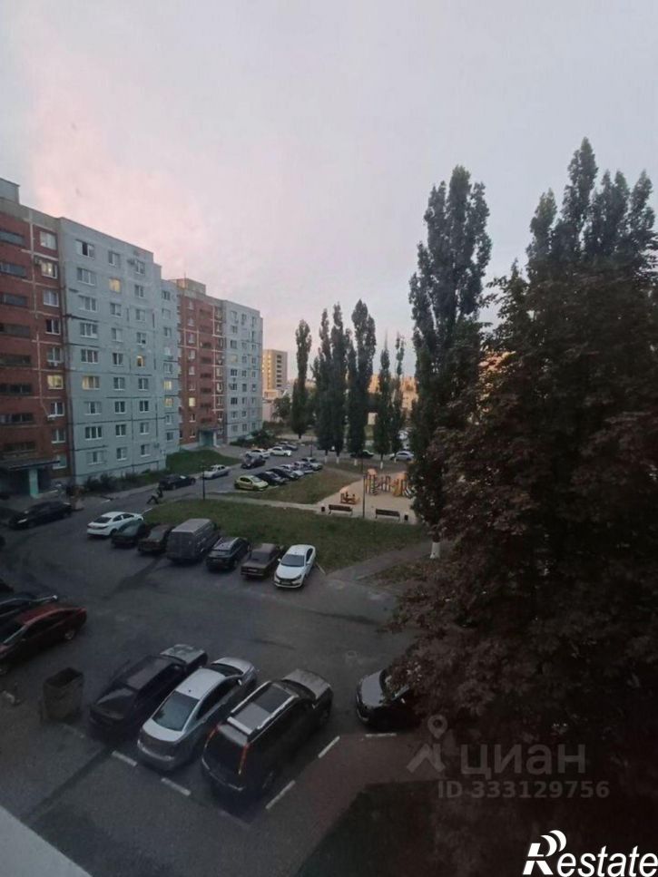 Комната мкр Макаренко, 13,  д. 13