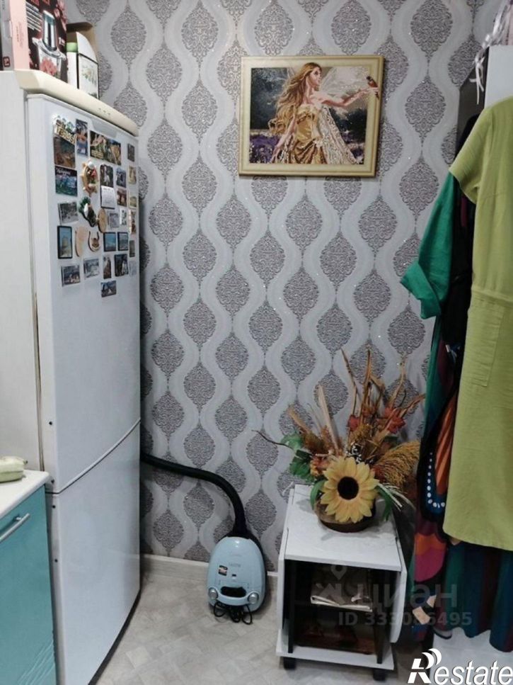Комната б-р Дружбы, 8,  д. 8