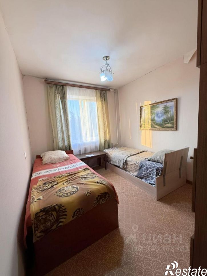 3-комн квартира мкр Буденного, 8,  д. 8
