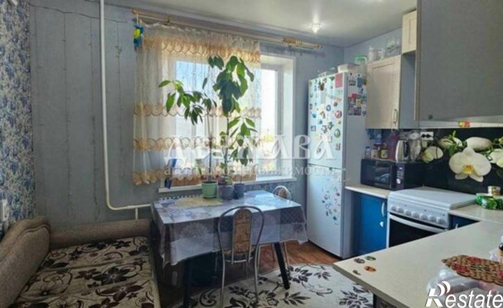 1-комн квартира мкр Конева, 10,  д. 10