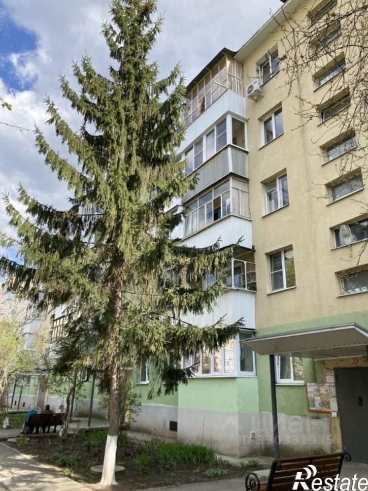 3-комн квартира Весенний мкр, 7,  д. 7
