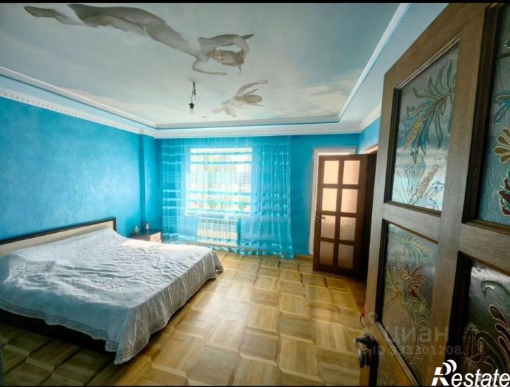 4-комн квартира мкр Зеленый Лог, 6,  д. 6