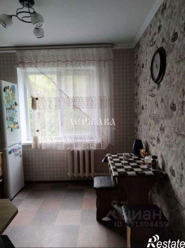 2-комн квартира ул Свердлова, 12,  д. 12