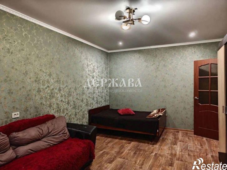 2-комн квартира ул Свердлова, 12,  д. 12