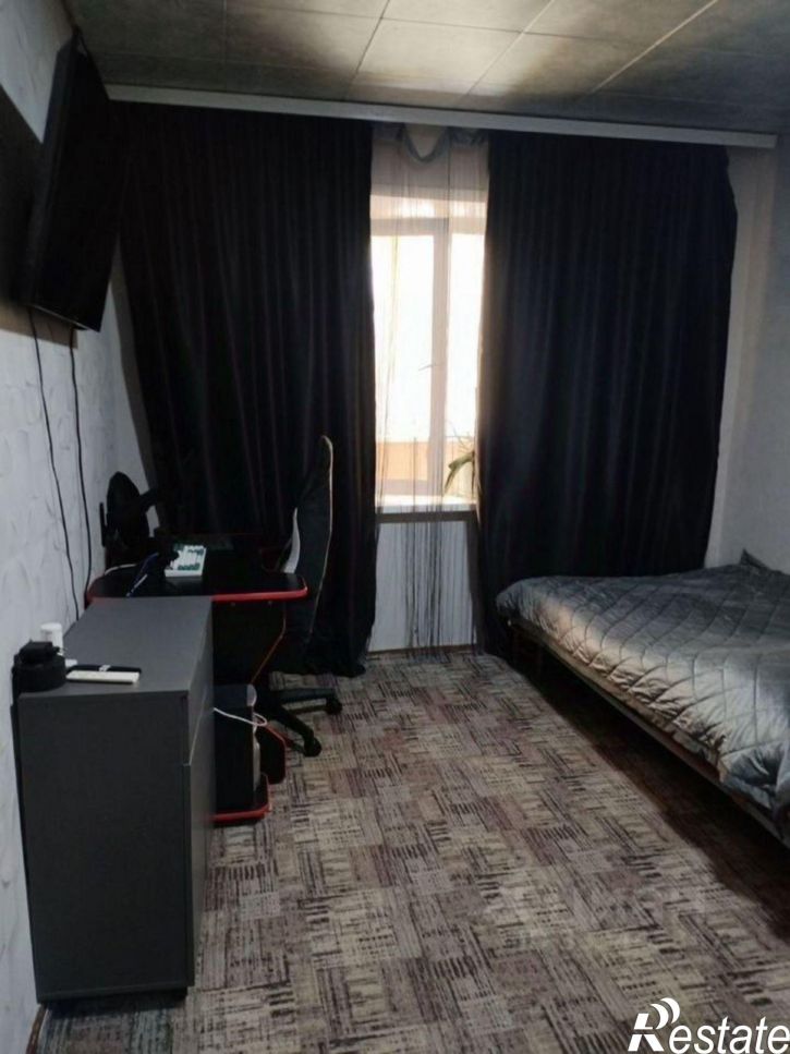 2-комн квартира мкр Молодогвардеец, 16а,  д. 16а