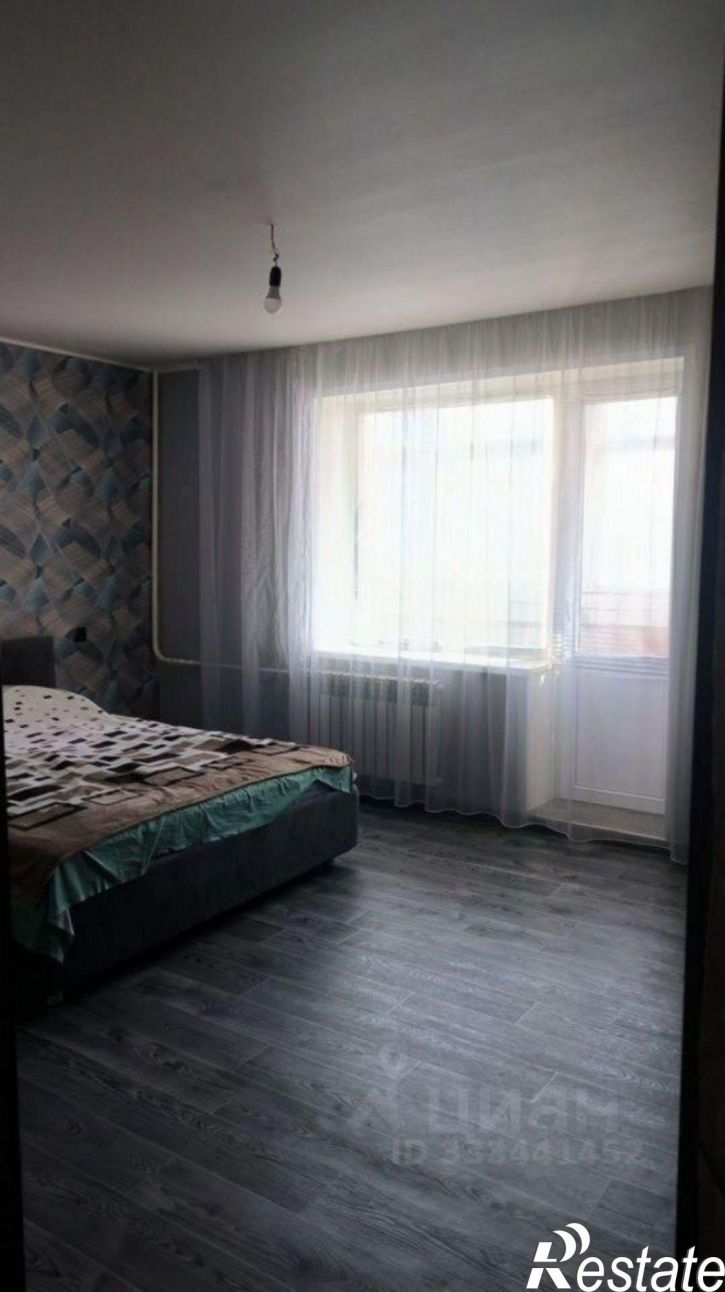2-комн квартира мкр Углы, 18,  д. 18