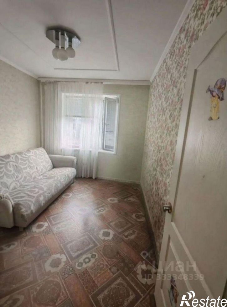 3-комн квартира Восточный мкр, 3,  д. 3