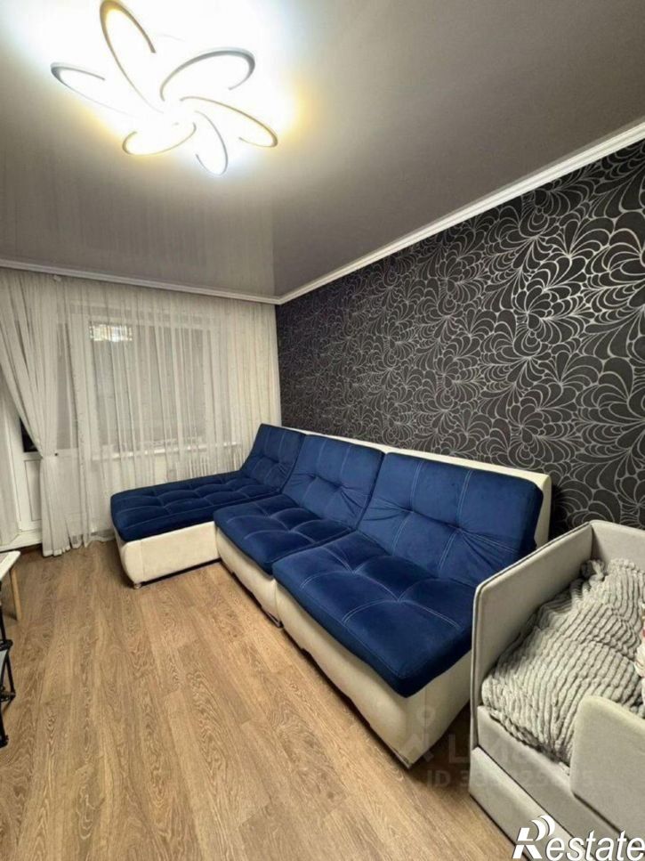 2-комн квартира мкр Макаренко, 38,  д. 38