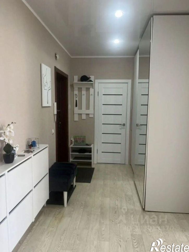 2-комн квартира мкр Дубрава квартал 1, 18,  д. 18