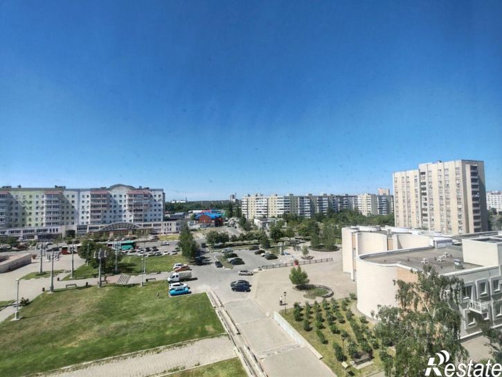1-комн квартира мкр Макаренко, 12,  д. 12